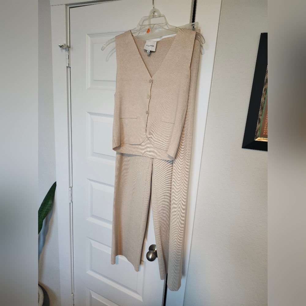 Elegant Cream Women's Jumpsuit